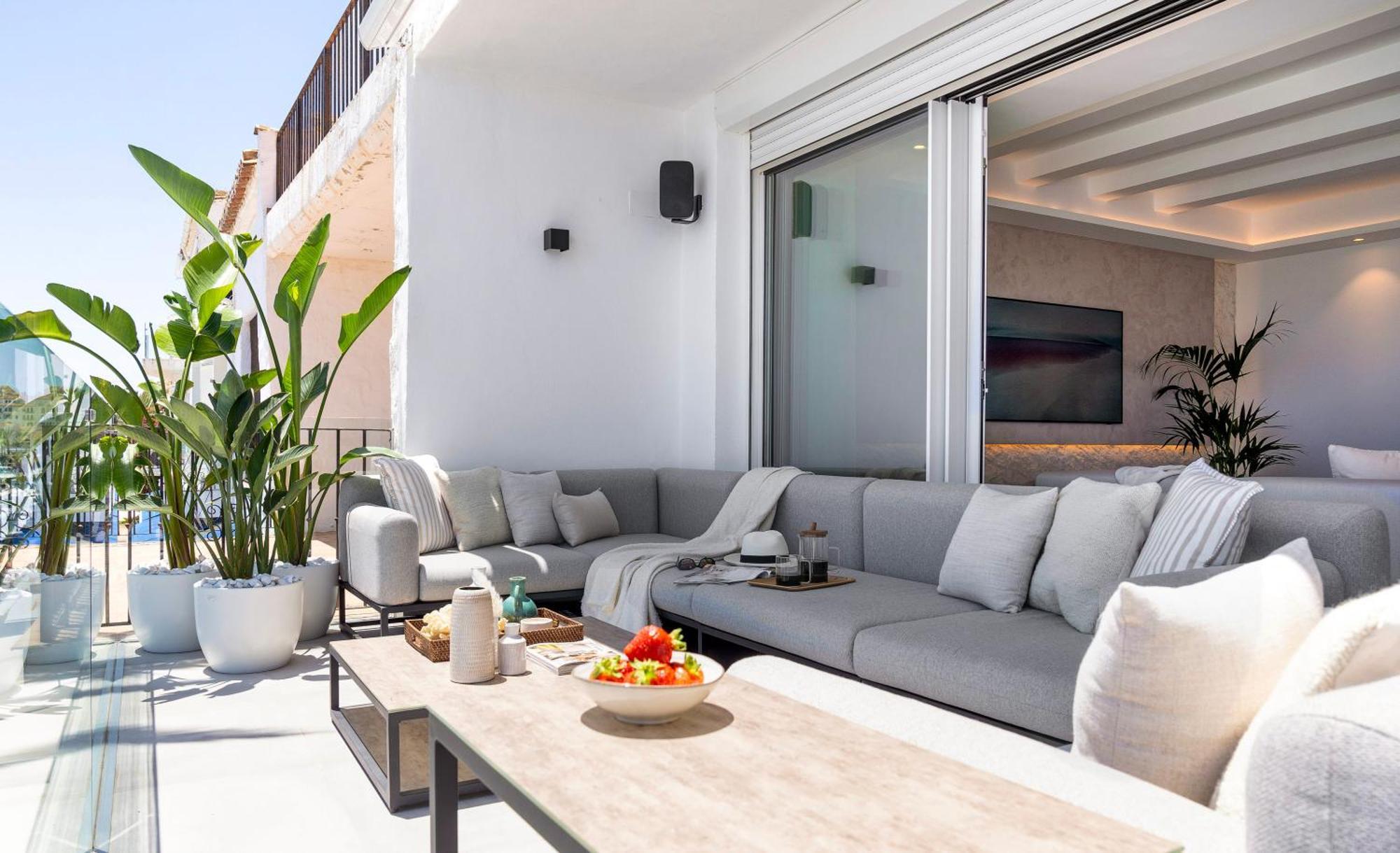 224 -luxury Selection- Puerto Banus Front Line Duplex Penthouse * Marbella