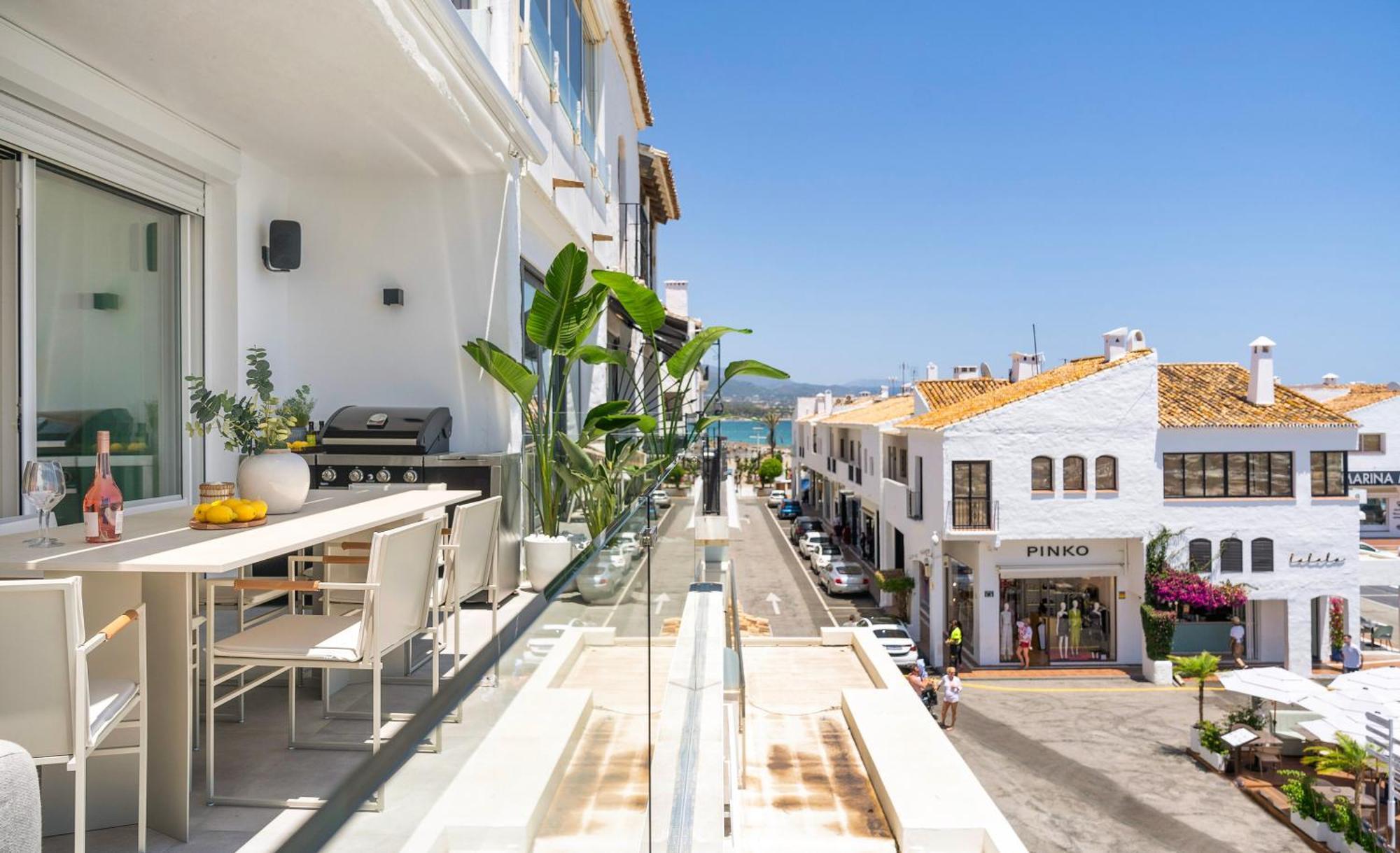 224 -luxury Selection- Puerto Banus Front Line Duplex Penthouse Apartment